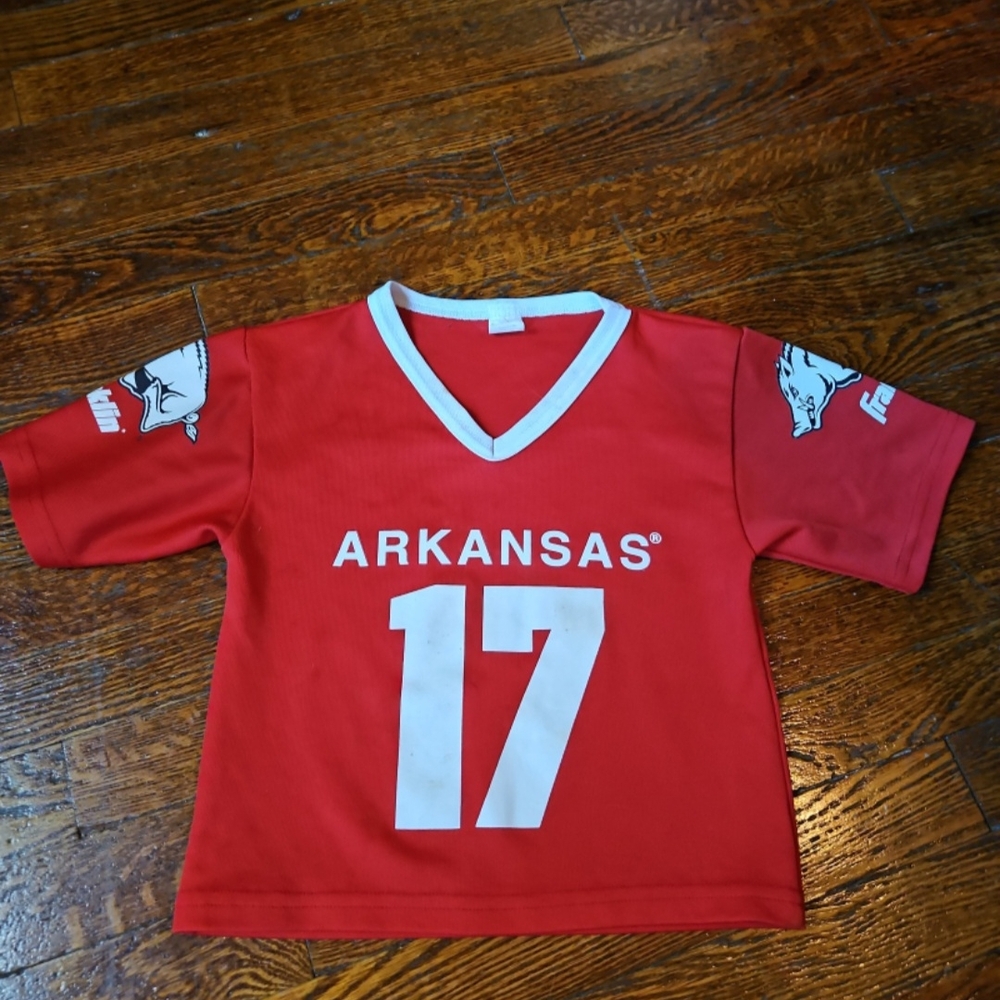 Vintage Arkansas Razorbacks Crop Top